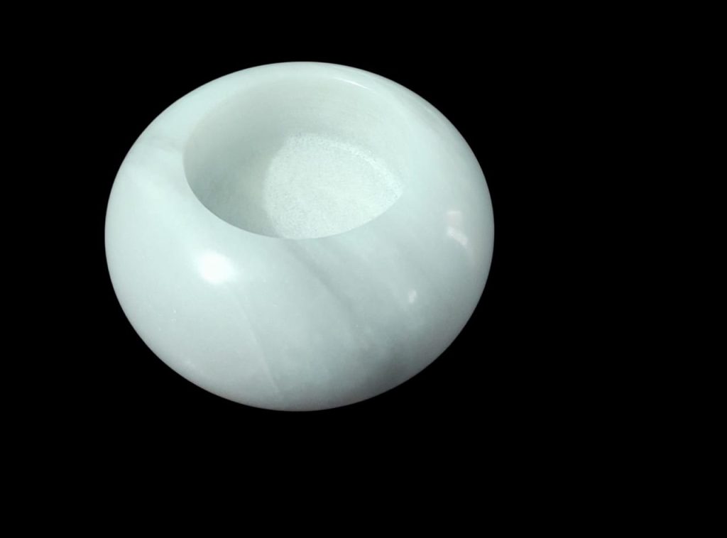 White Marble Candle Holder tire shape